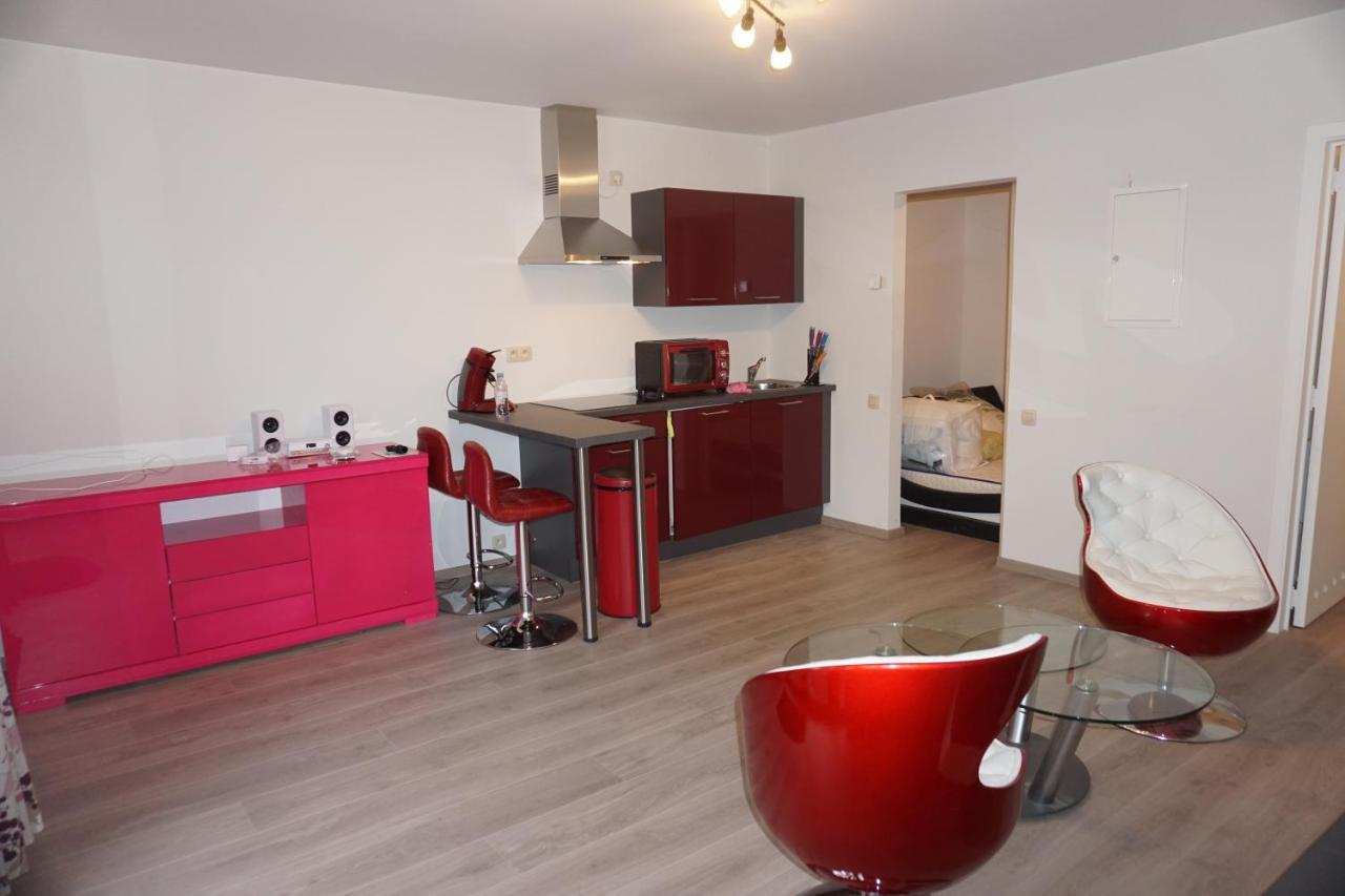 Domaine "Les Hochets Apartment Vresse-sur-Semois Bagian luar foto